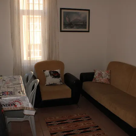 Deniz Apartment