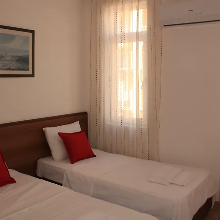 Deniz Apartment